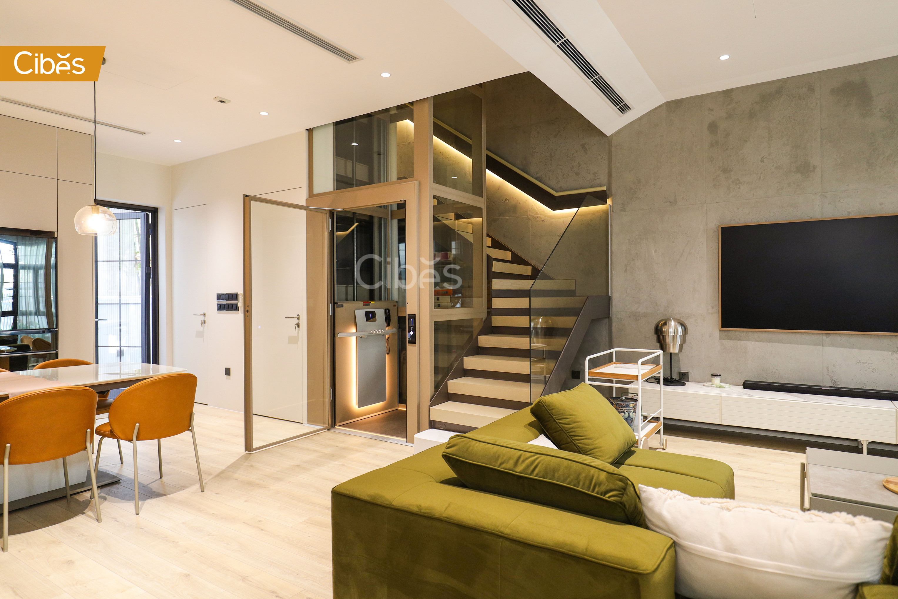 Thang máy Cibes Air hài hòa với nội thất Bắc Âu